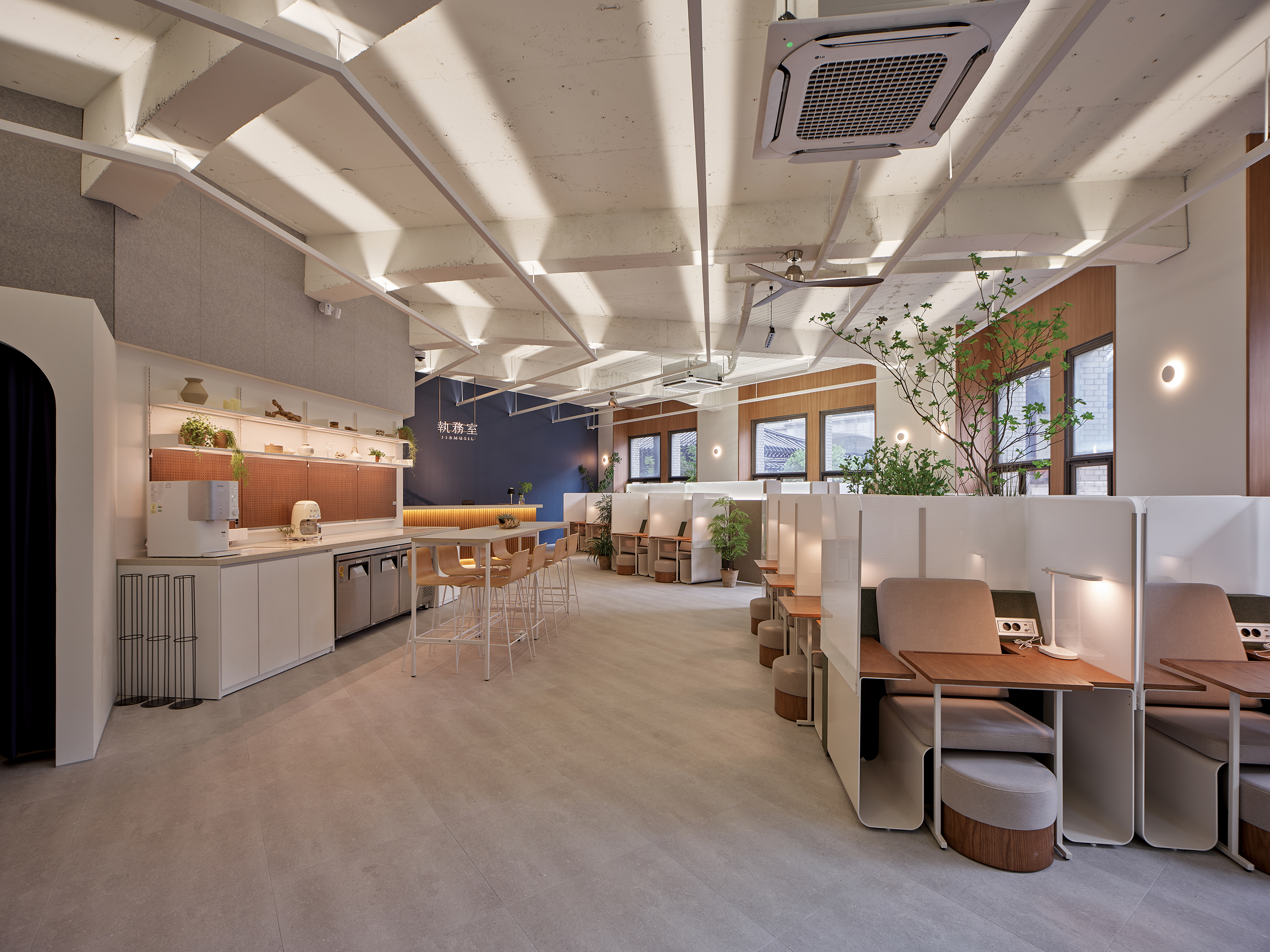 집무실 공간 이미지